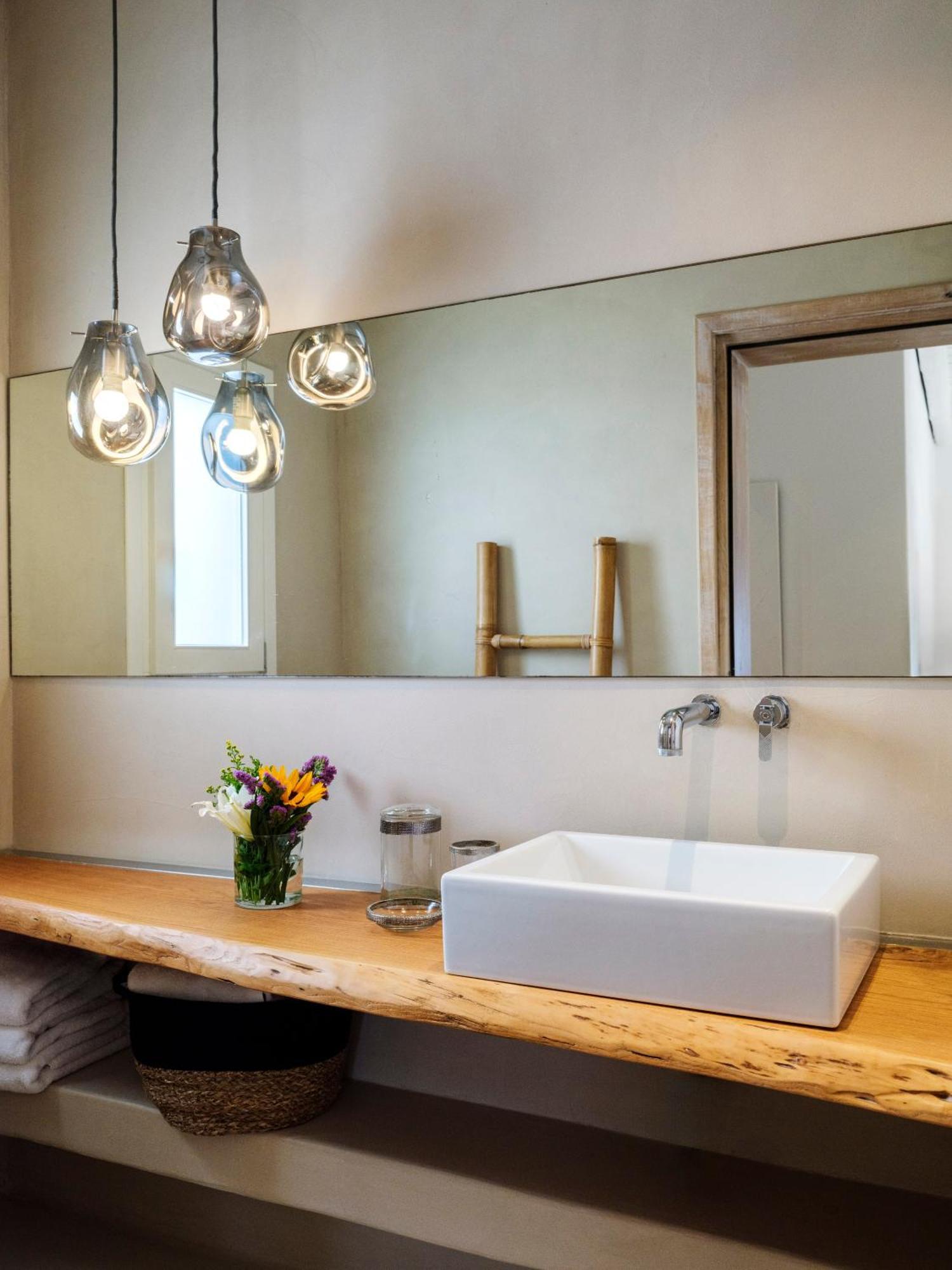 V&V Guest House - Luxury Suites أورنوس المظهر الخارجي الصورة
